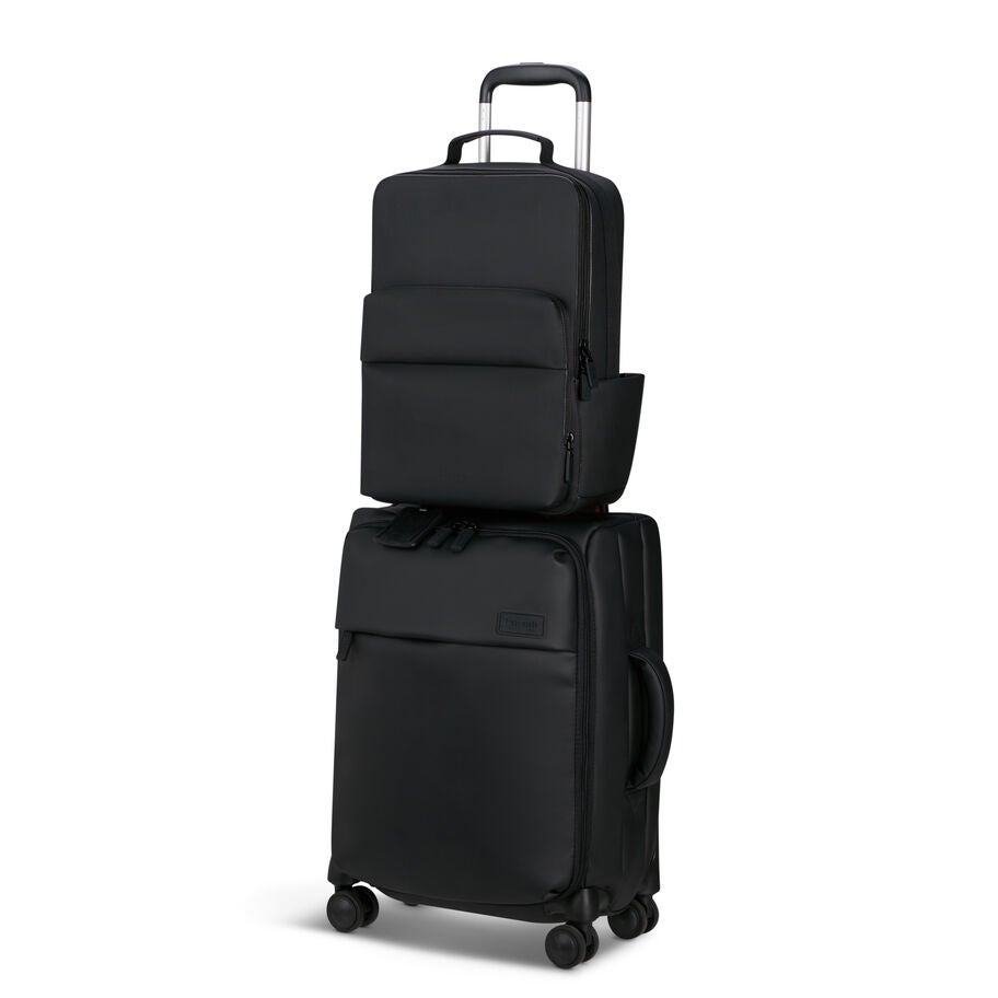 Lost In Berlin Lifetrotter Backpack in the color Black. image number 6