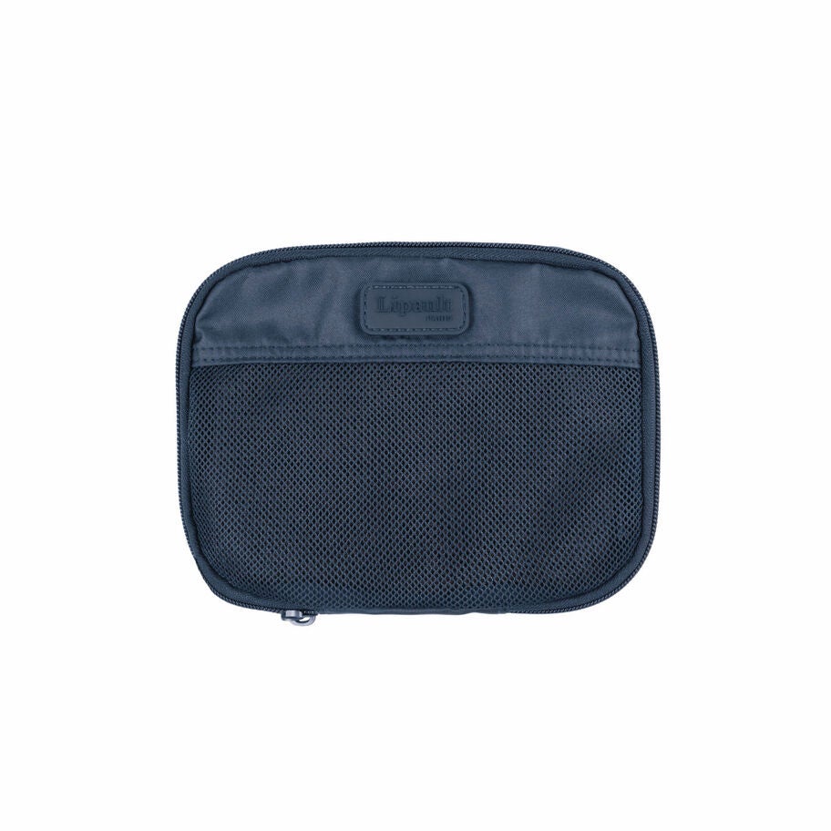 Travel Accessories Set of 3 Packing Cubes in the color Navy. image number 2