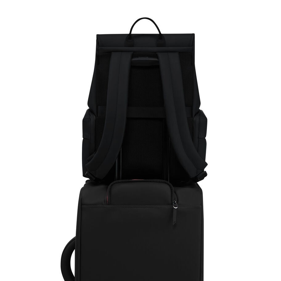 Lost In Berlin Cargo Backpack in the color Black. image number 8