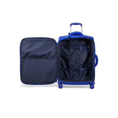Plume Medium Trip Packing Case in the color Magnetic Blue.