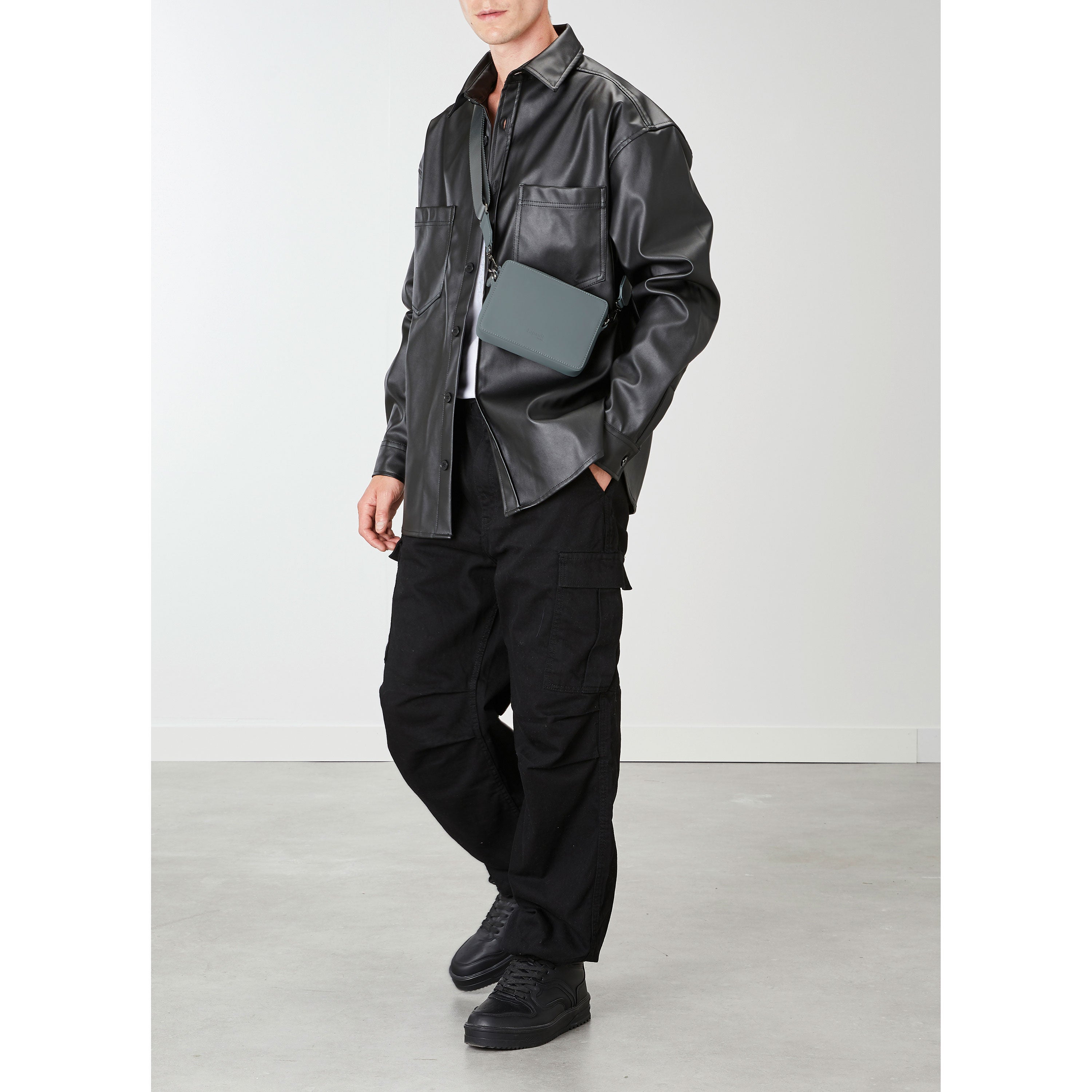 Lost In Berlin Crossbody Bag in the color Cement Storm. image number 5