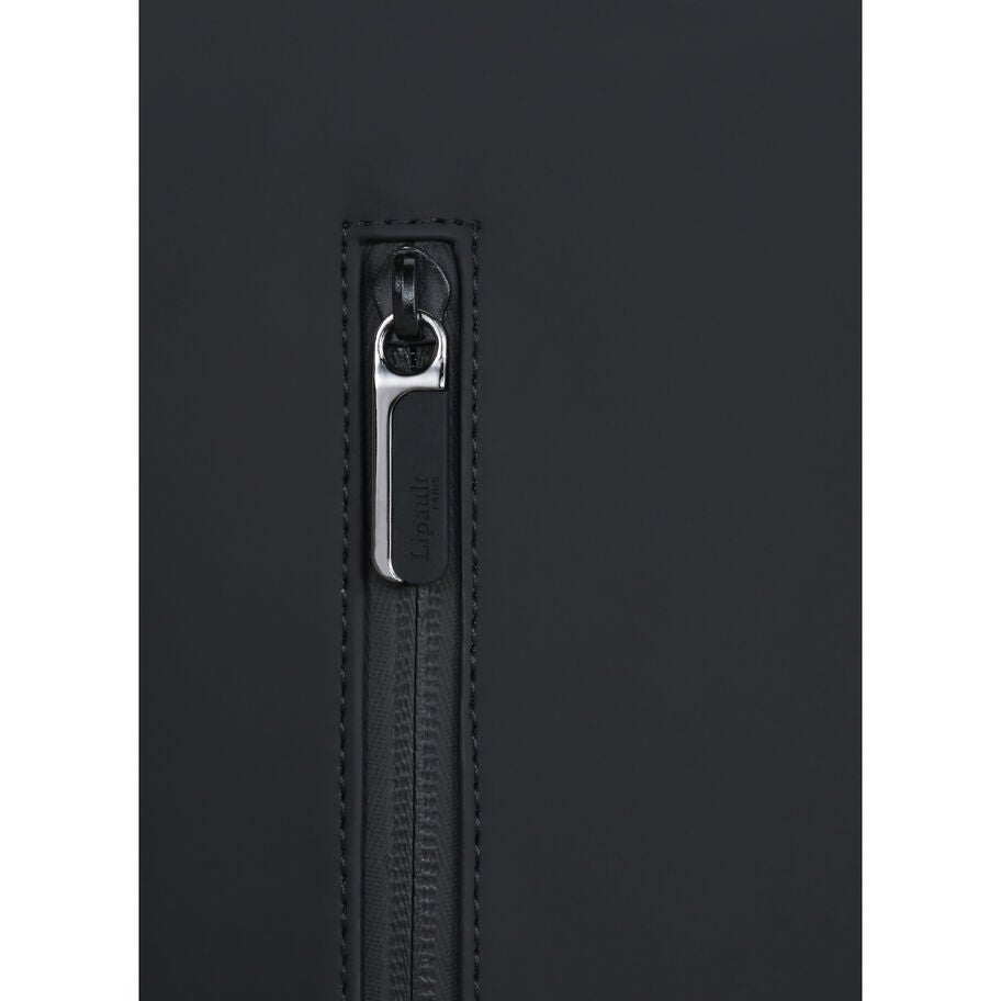 Lost In Berlin Saint-Germain Backpack in the color Black. image number 3
