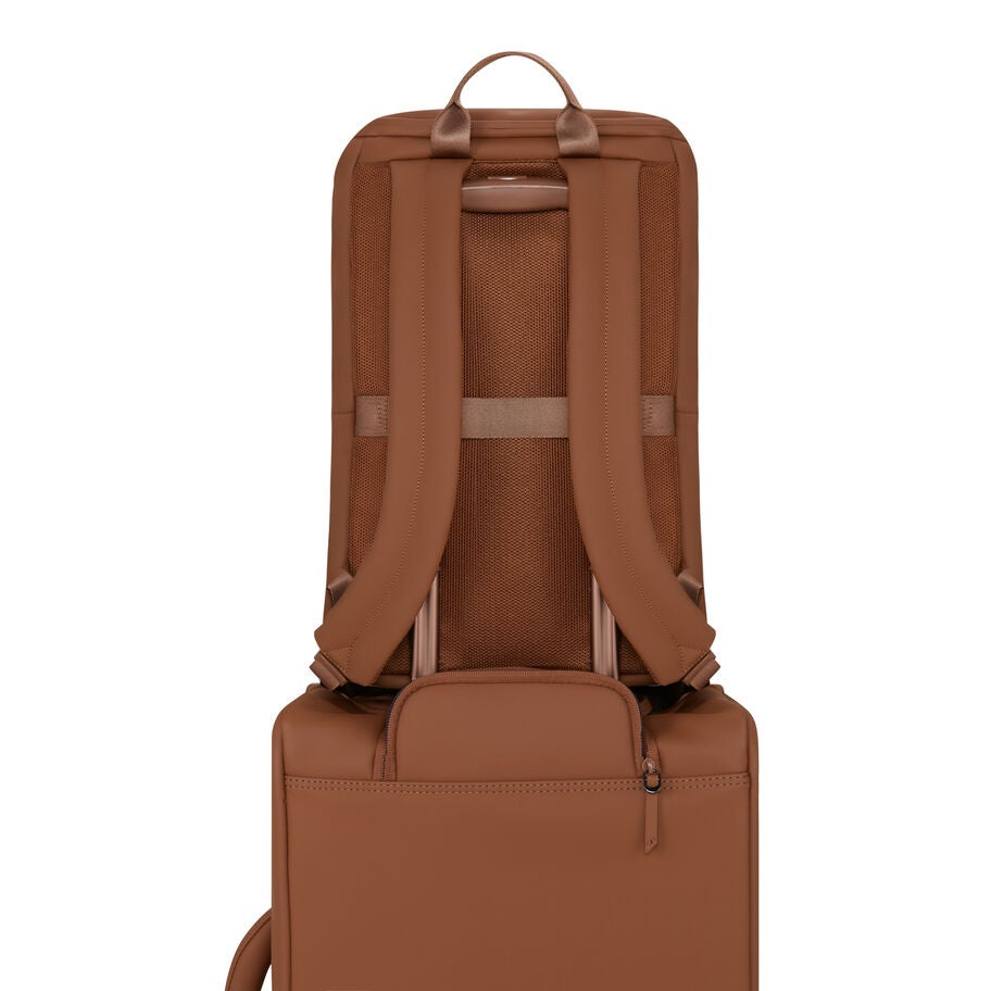 Lost In Berlin Saint-Germain Backpack in the color Nutsy Nut. image number 4