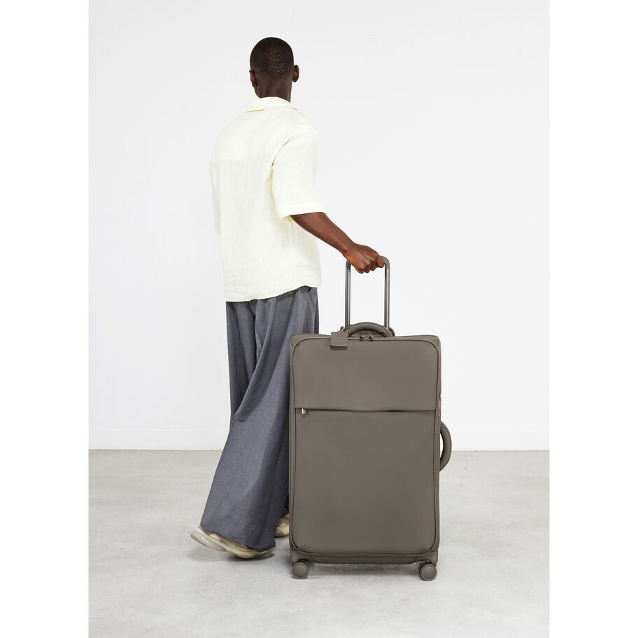 Lost In Berlin Very Long Trip in the color NEW | Ash Stone. image number 1