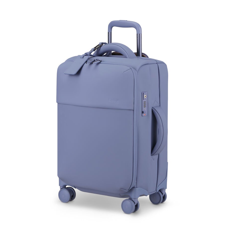 Lost In Berlin Cabin in the color NEW | Urban Lilac. image number 0