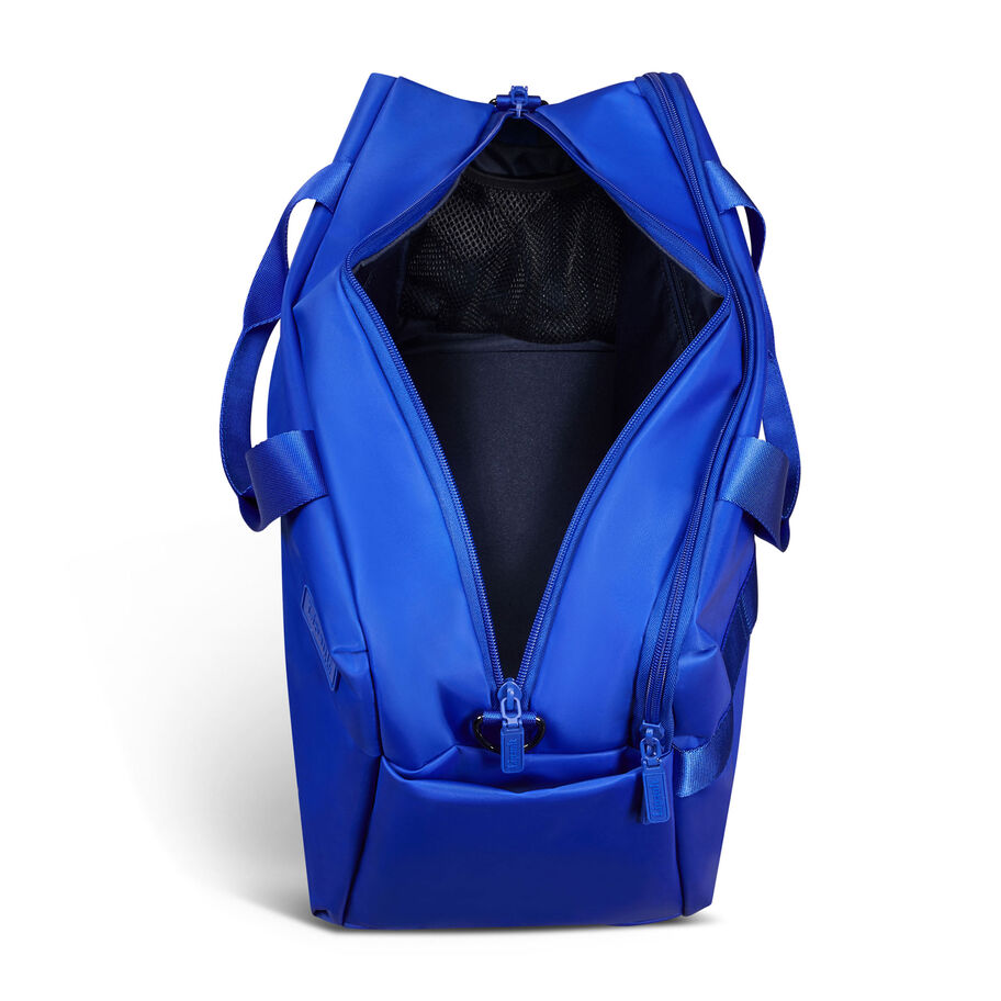 City Plume 24H Bag 2.0 in the color Magnetic Blue. image number 2