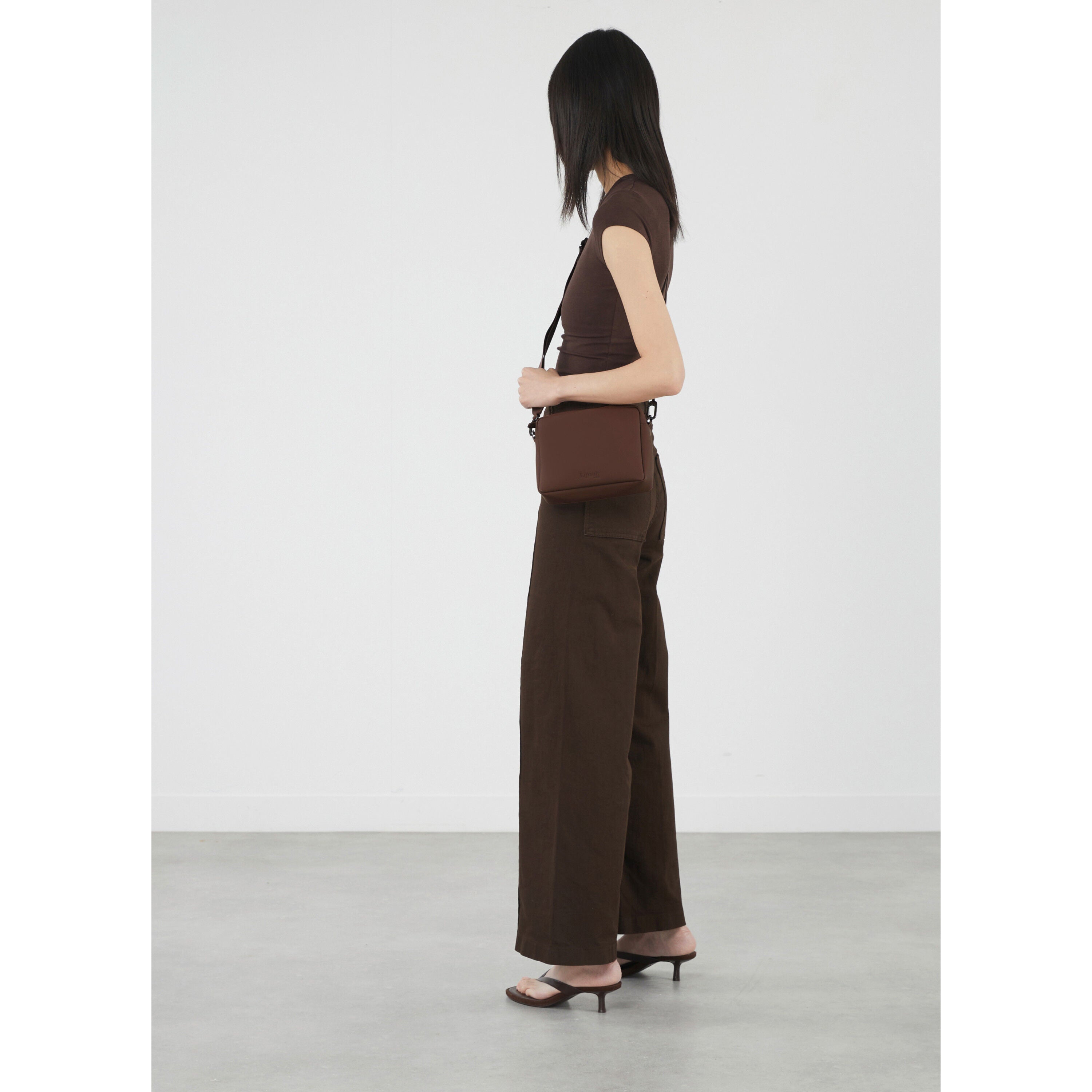 Lost in Berlin Big Crossbody Bag | Timeless & Chic | Lipault