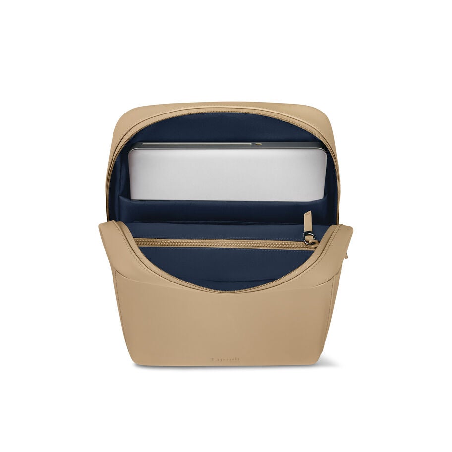 Lost In Berlin Square Backpack in the color Sandstone. image number 2