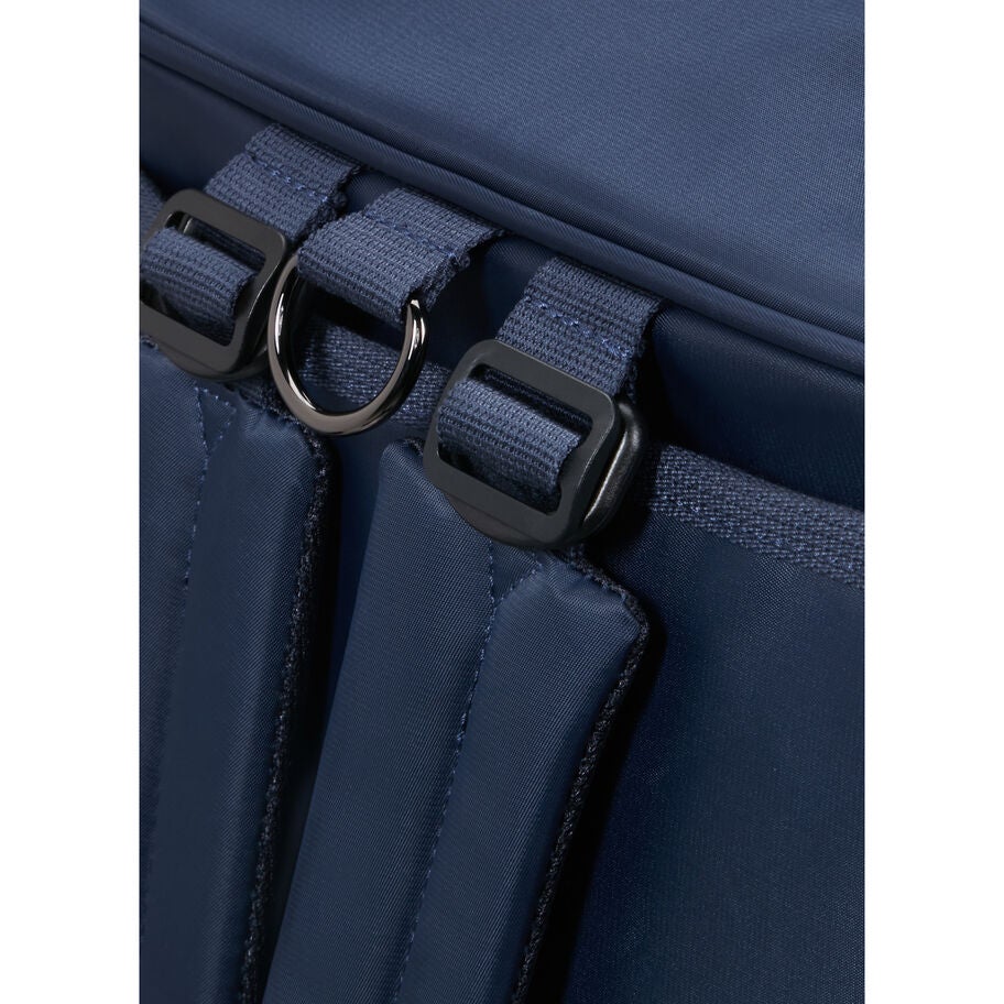 City Plume 72H Bag in the color LAST CALL | Navy. image number 7