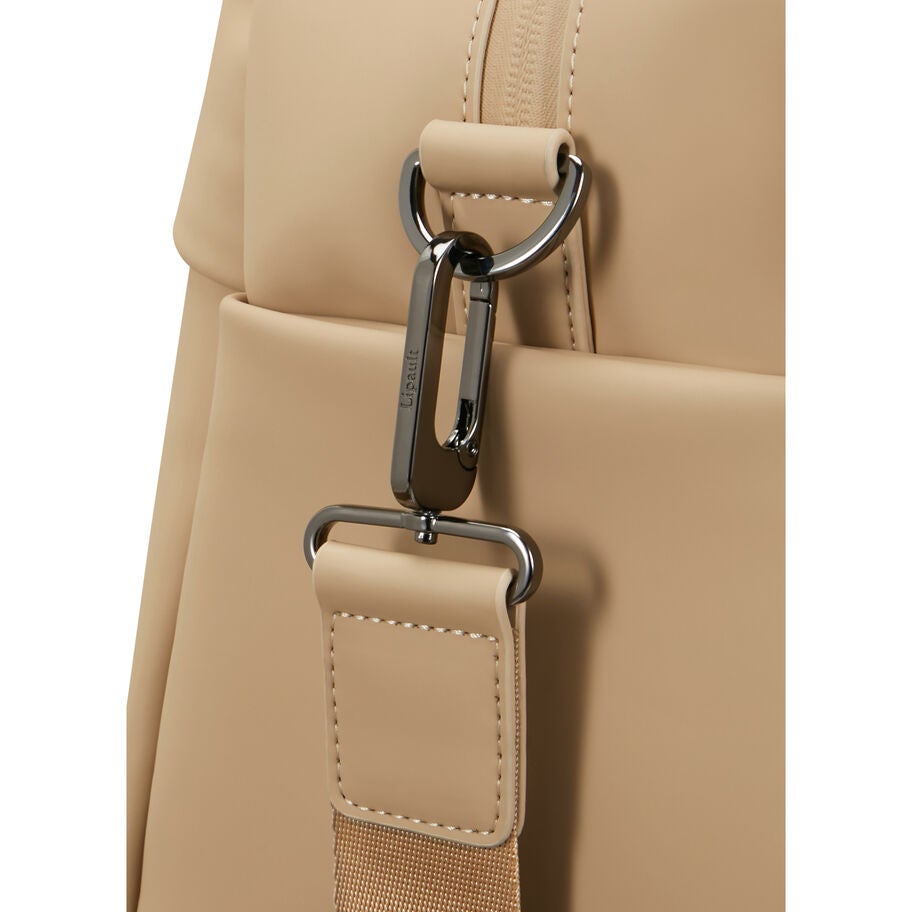 Lost In Berlin 24H Bag in the color Sandstone. image number 4