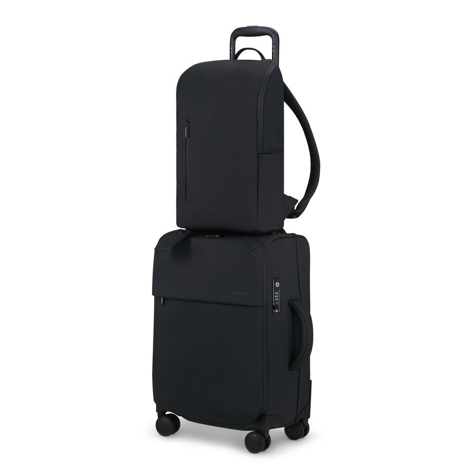 Lost In Berlin Saint-Germain Backpack in the color Black. image number 6