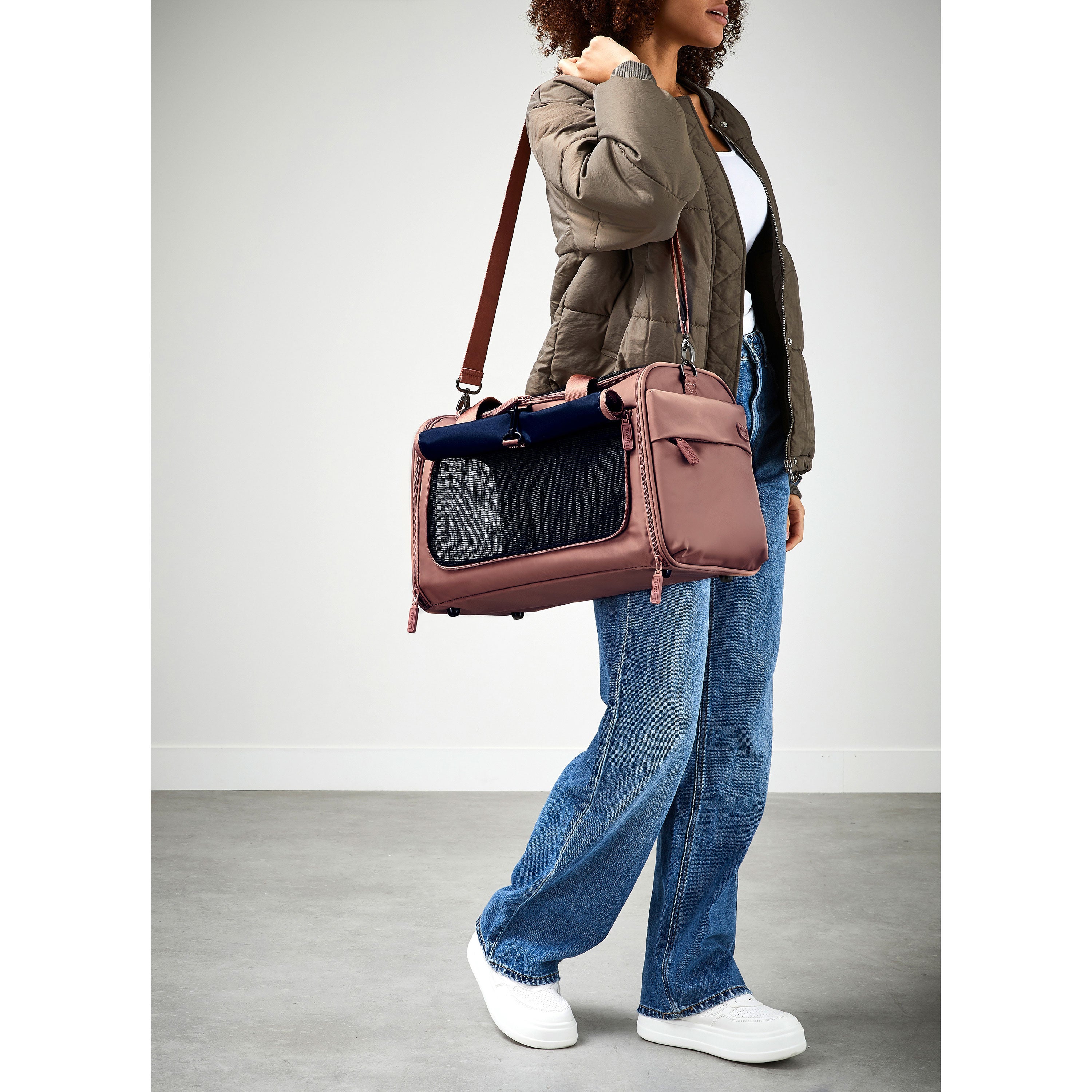 City Plume Pet Carrier in the color Rosewood. image number 8