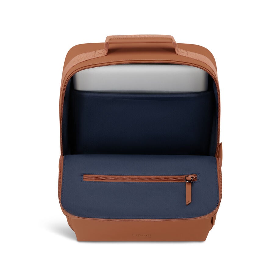 Lost In Berlin Lifetrotter Backpack in the color Nutsy Nut. image number 2