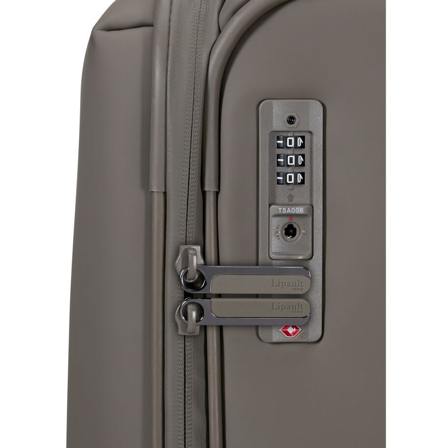 Lost In Berlin Trunk in the color Ash Stone. image number 6