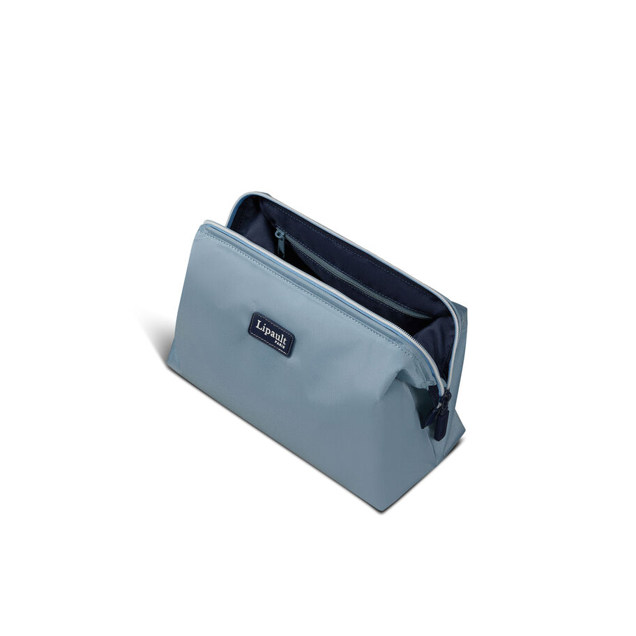Plume Accessories California Toiletry Kit in the color Open Sky. image number 2
