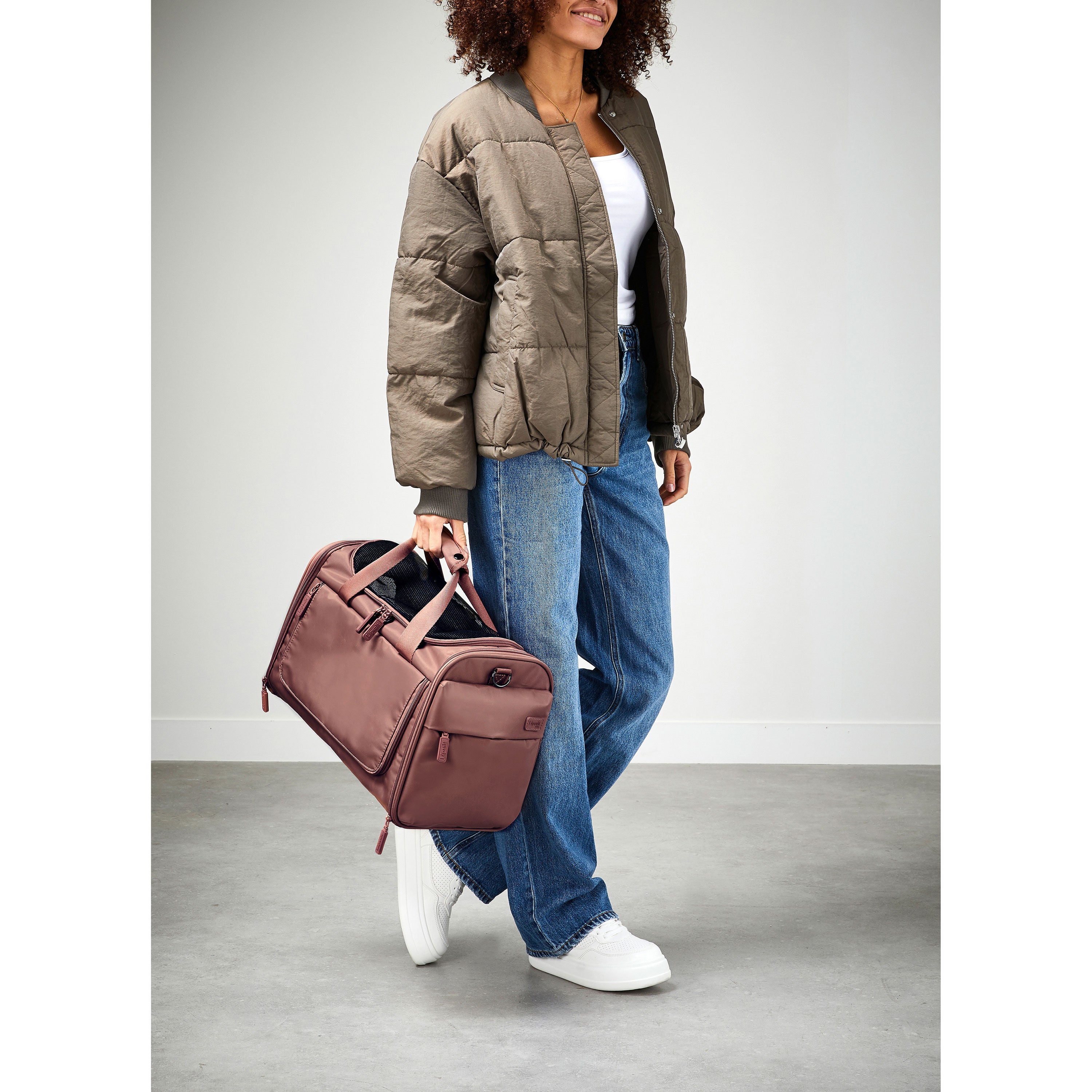 City Plume Pet Carrier in the color Rosewood. image number 9