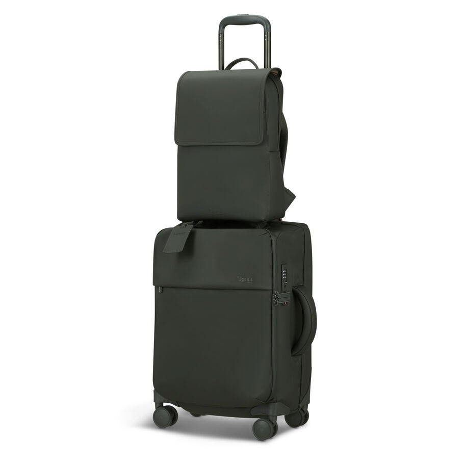 Lost In Berlin Square Backpack in the color NEW | Dark Moss. image number 7