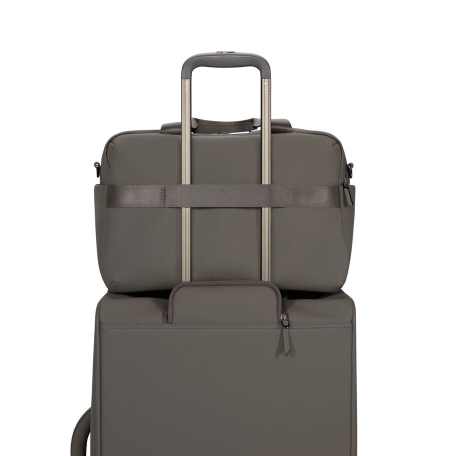 Lost In Berlin 24H Bag in the color Ash Stone. image number 6