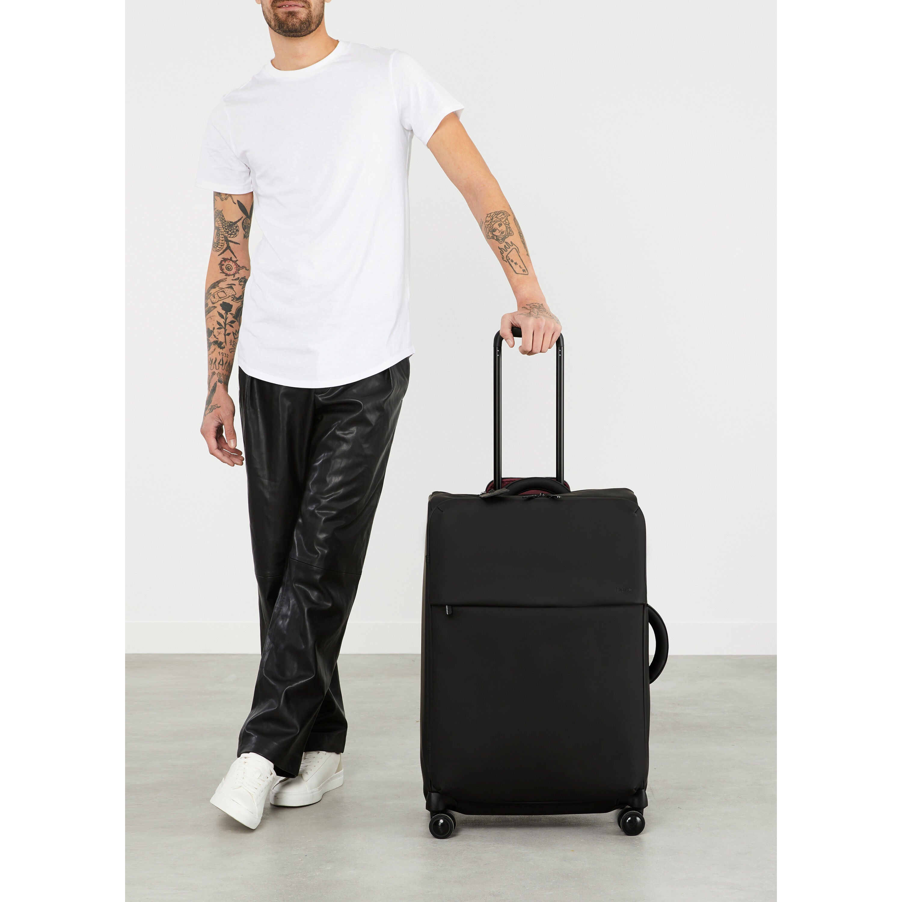 Lost in Berlin Long Trip | Chic Travel Luggage| Lipault