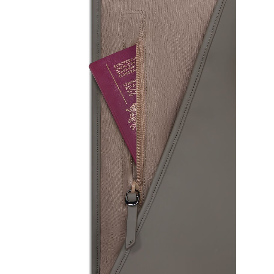 Lost In Berlin Garment Bag in the color NEW | Ash Stone. image number 3