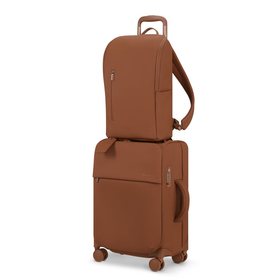 Lost In Berlin Saint-Germain Backpack in the color Nutsy Nut. image number 5
