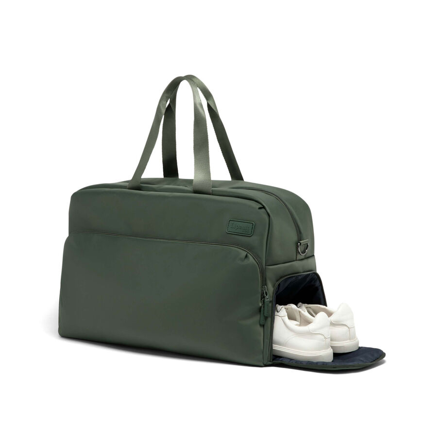 Lipault City Plume Weekender, Khaki Green, Stylized Side Shoe Compartment image number 4