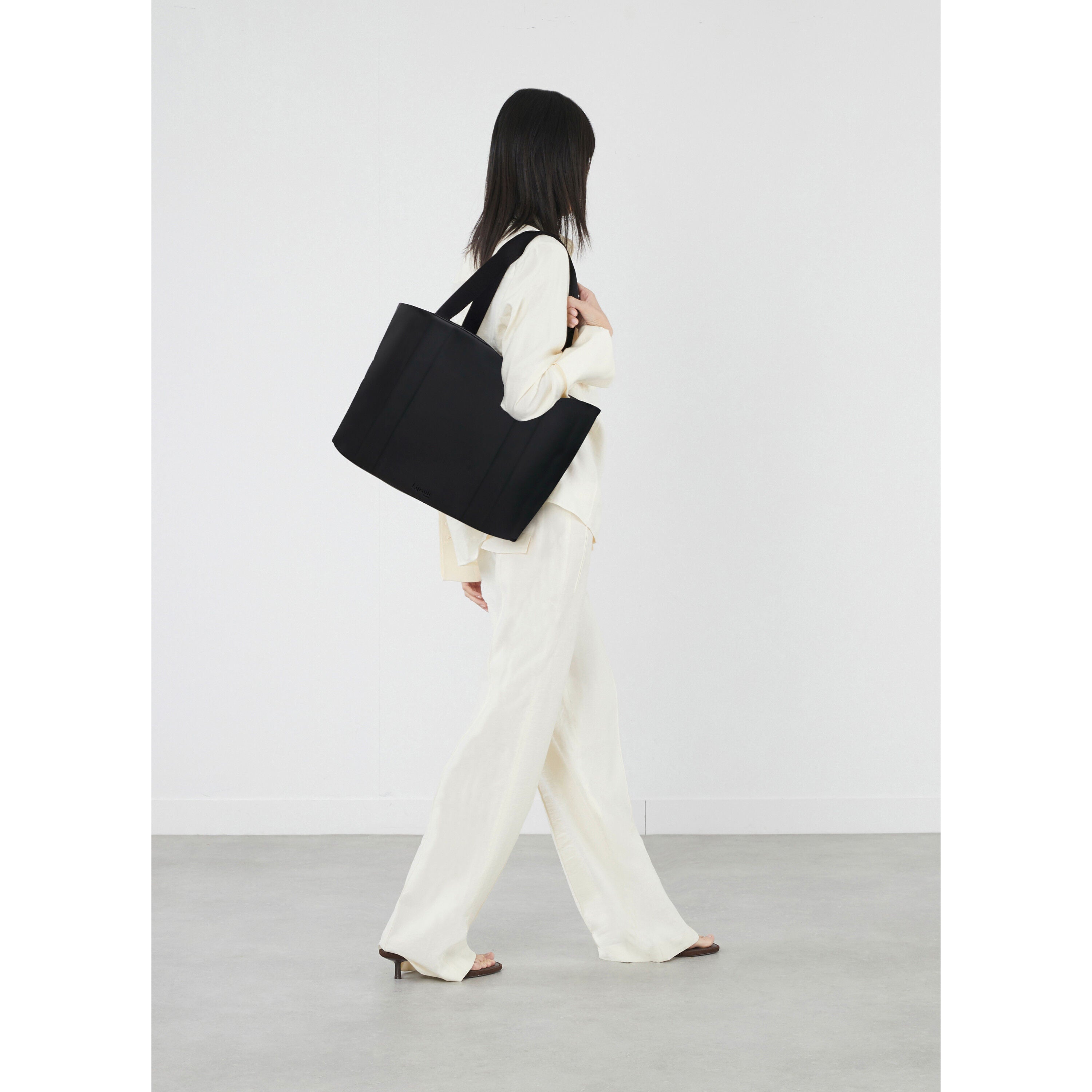 Lost in Berlin Carry-Away Tote Bag—Parisian elegance & function