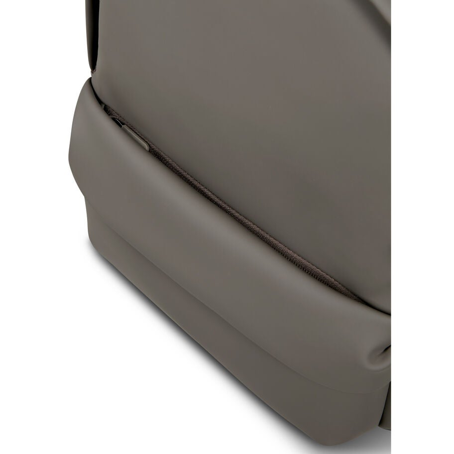 Lost In Berlin Backpack in the color Ash Stone. image number 4