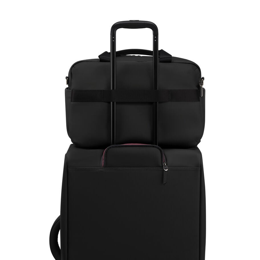 Lost In Berlin 24H Bag in the color Black. image number 7