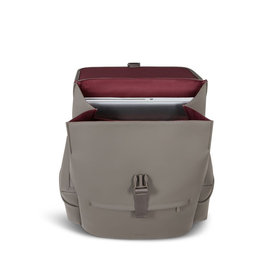 Lost In Berlin Cargo Backpack in the color Ash Stone. image number 2