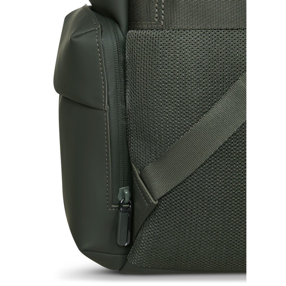 Lost In Berlin Cargo Backpack in the color NEW | Dark Moss. image number 6