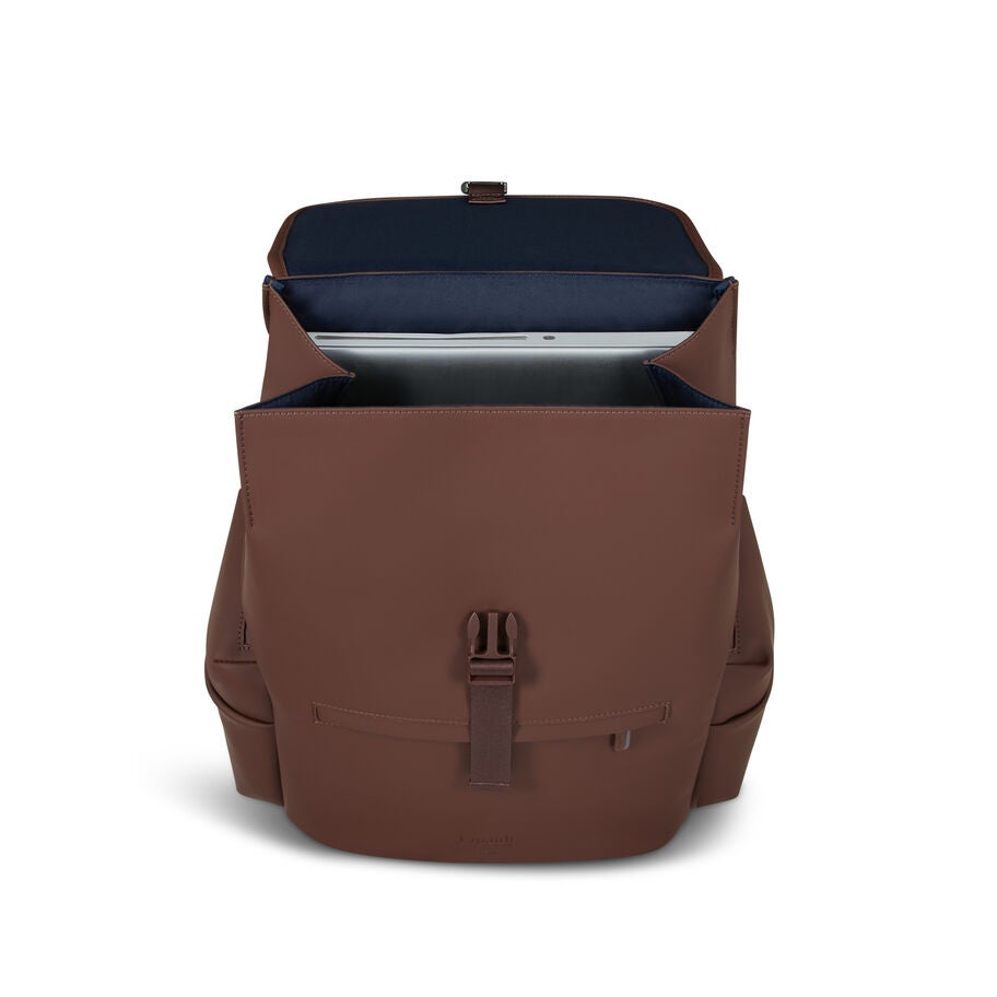 Lost In Berlin Cargo Backpack in the color Spiced Mocha. image number 2