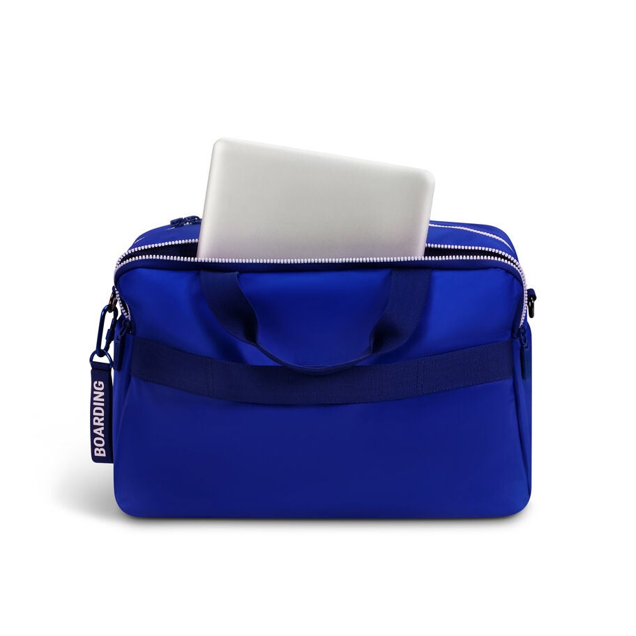 City Plume Layover in Mykonos 24H Bag in the color Magnetic Blue. image number 3