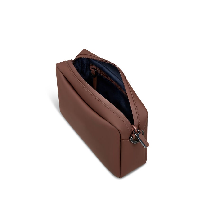 Lost In Berlin Big Crossbody Bag in the color Spiced Mocha. image number 2